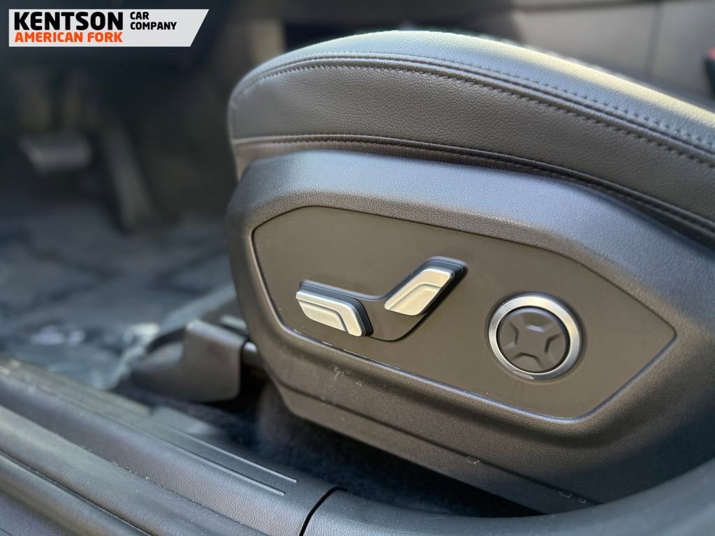 Used 2026 Hyundai Santa Fe Limited image 37