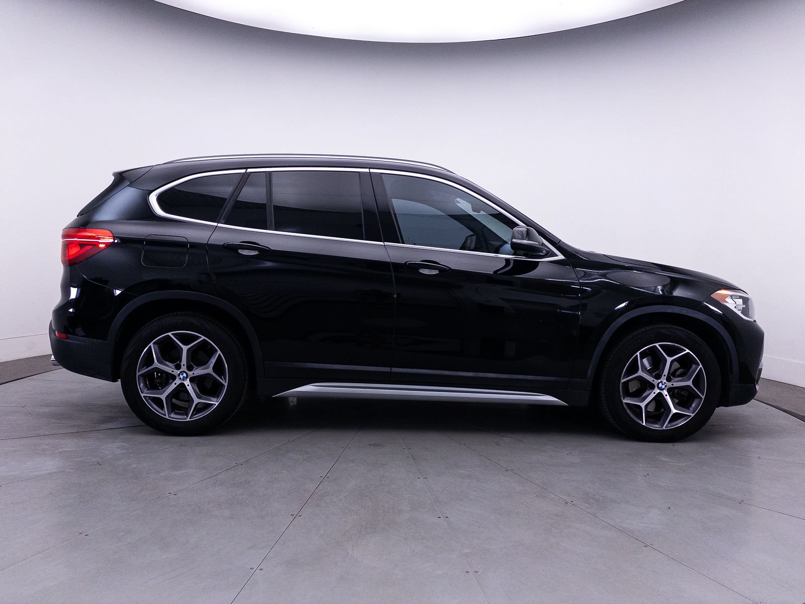 Used 2018 BMW X1 sDrive28i FWD image 40