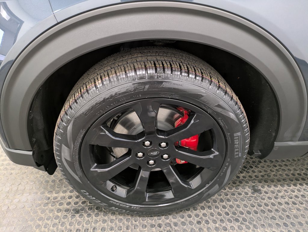 Certified 2022 Ford Explorer ST w/ Equipment Group 401A image 7