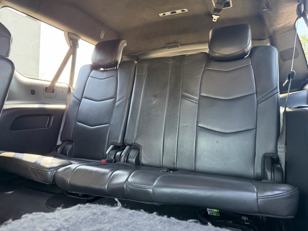 Used 2020 Cadillac Escalade ESV Platinum AWD/4WD image 9