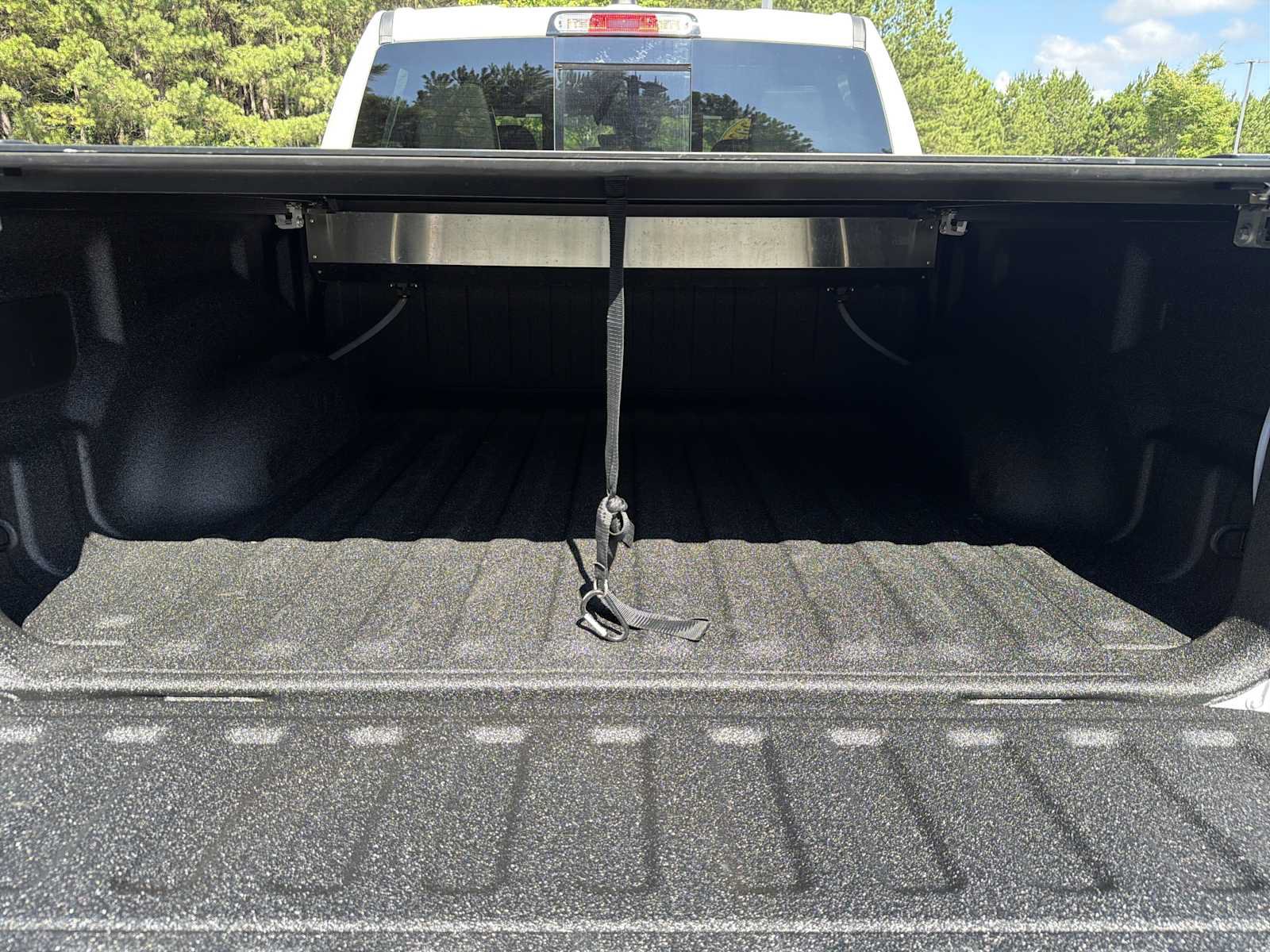 Used 2025 RAM 1500 Laramie RWD image 30