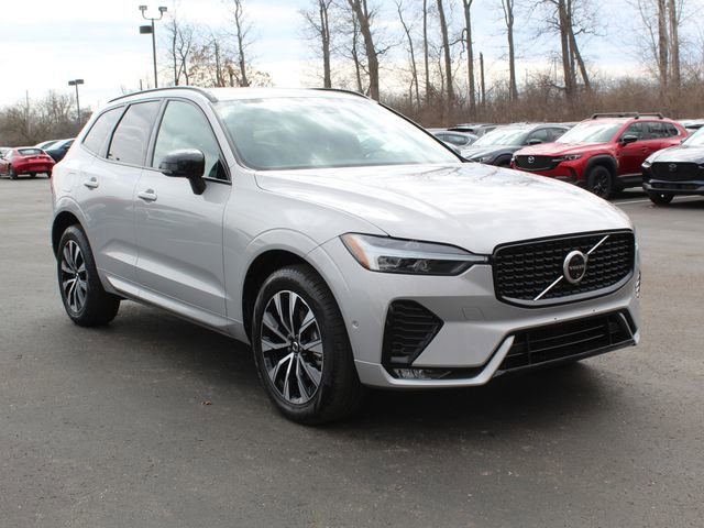 Used 2024 Volvo XC60 B5 Plus image 1