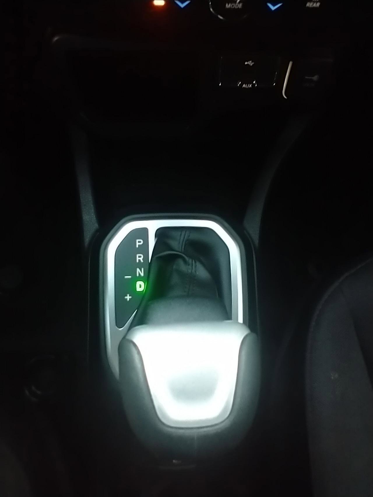 Used 2020 Jeep Renegade Latitude image 32