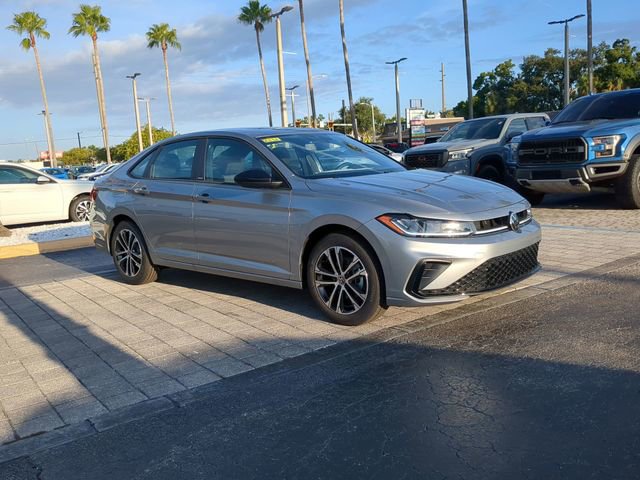 New 2025 Volkswagen Jetta Sport image 2