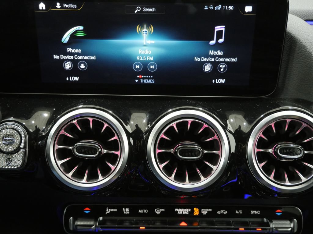 Used 2023 Mercedes-Benz GLA 250 4MATIC image 21