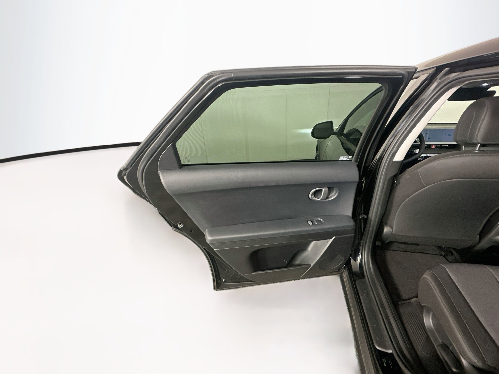 Used 2024 Hyundai Ioniq 5 SEL AWD/4WD image 26