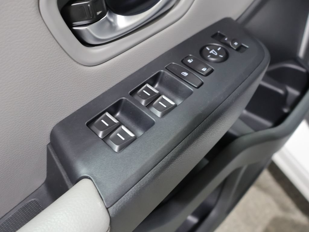 Used 2025 Honda Pilot Touring image 14
