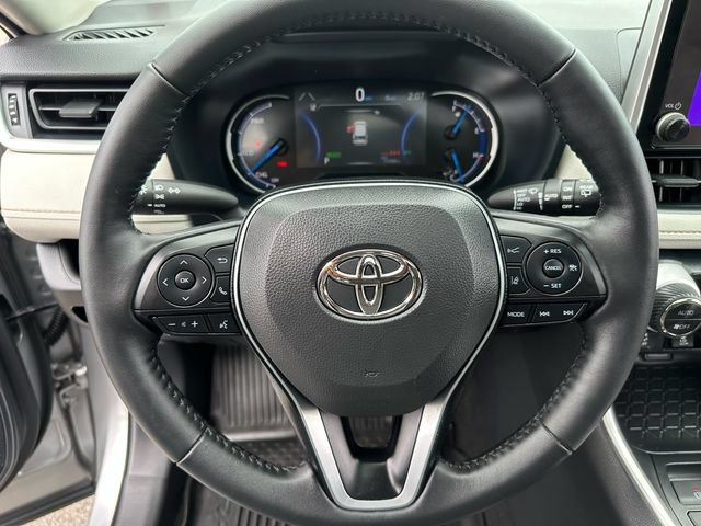 Certified 2025 Toyota RAV4 XLE w/ Convenience Package AWD/4WD image 13