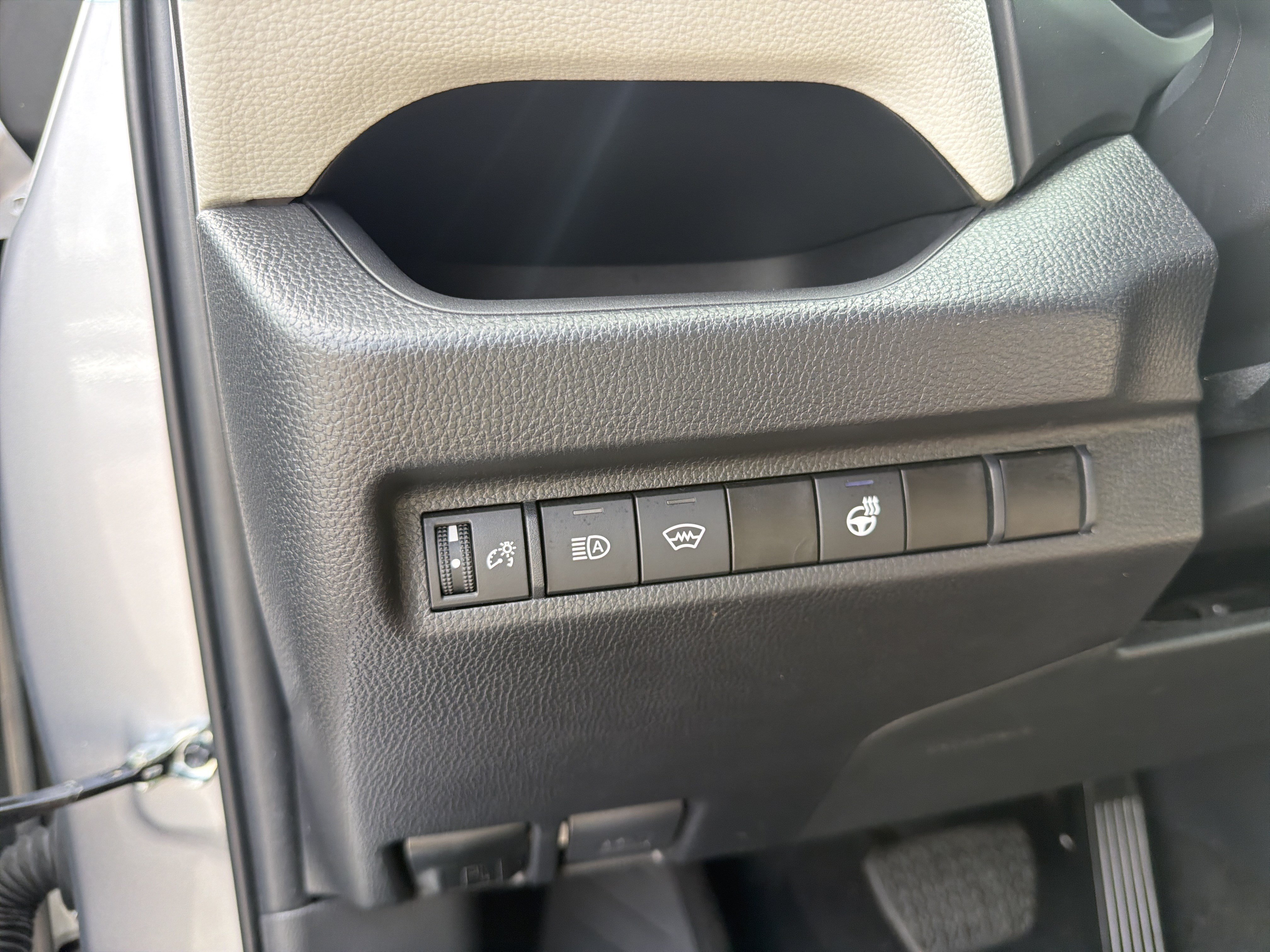 Certified 2024 Toyota RAV4 XLE w/ Weather Package AWD/4WD image 13