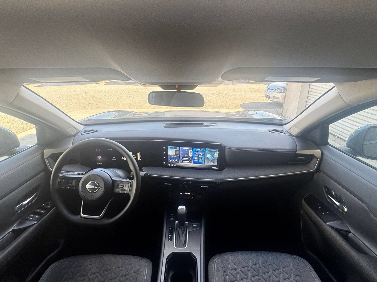 Used 2026 Nissan Kicks SV w/ Cold Weather Package FWD image 31