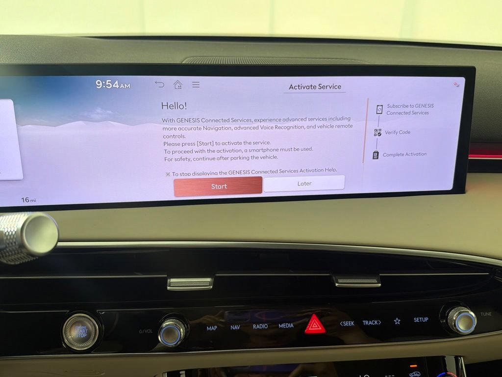 New 2027 Genesis GV70 2.5T Advanced AWD/4WD image 16