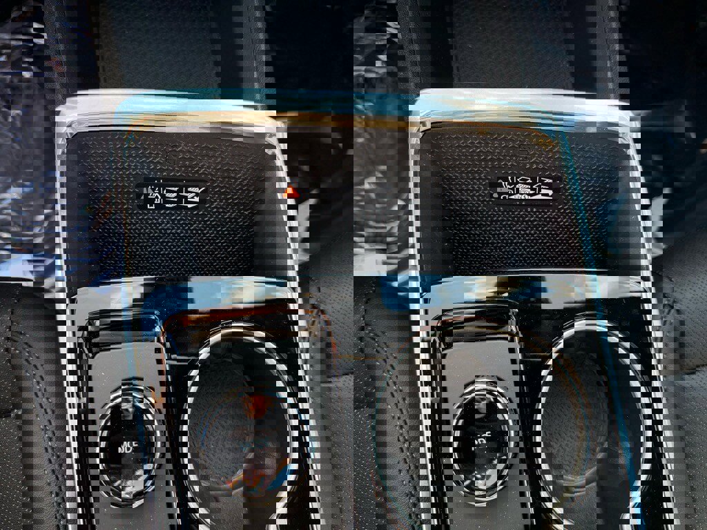 New 2026 Chevrolet Equinox LT w/ Convenience Package II image 19