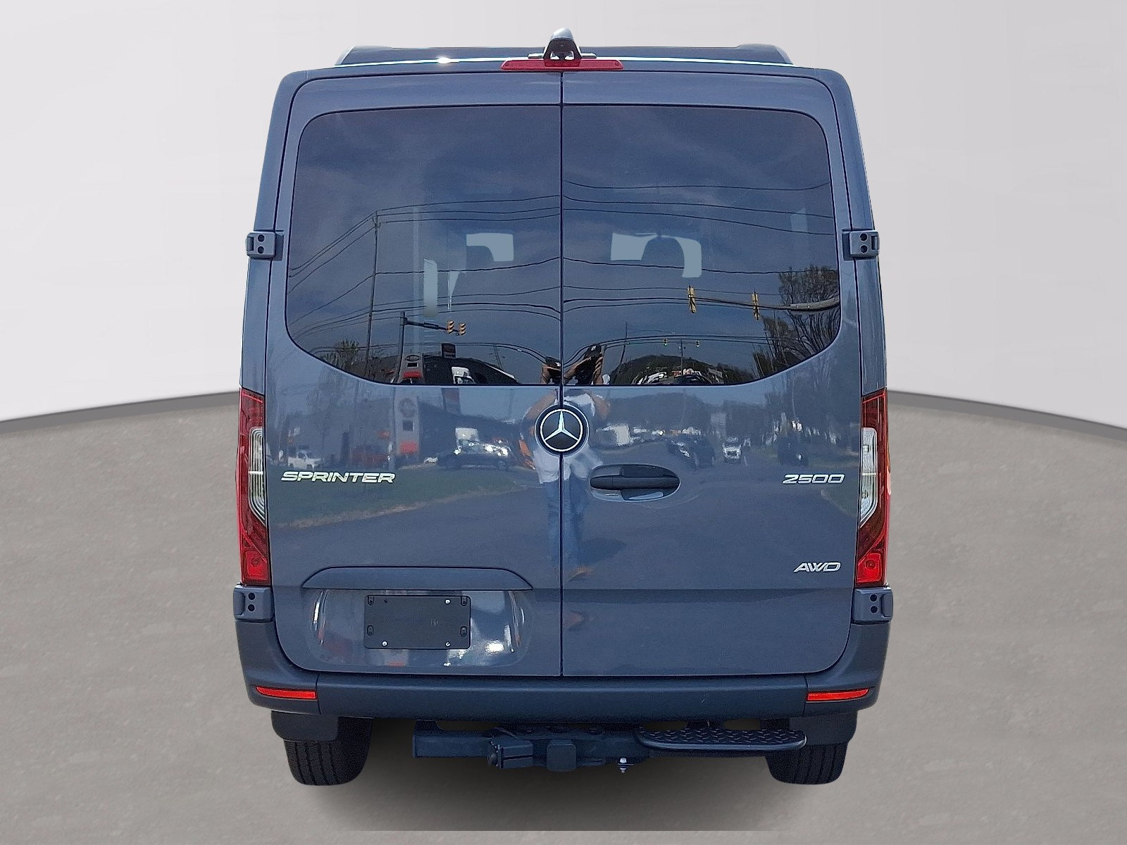 Used 2024 Mercedes-Benz Sprinter 2500 image 5