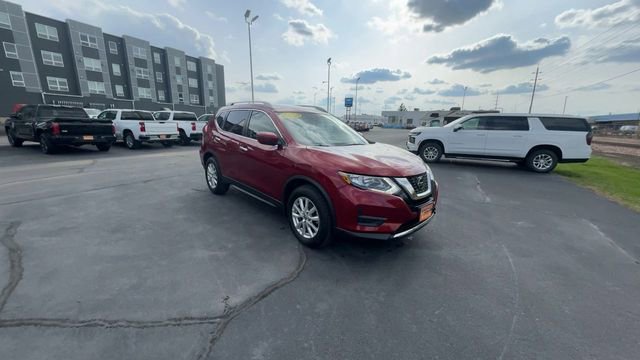Used 2020 Nissan Rogue SV FWD image 2