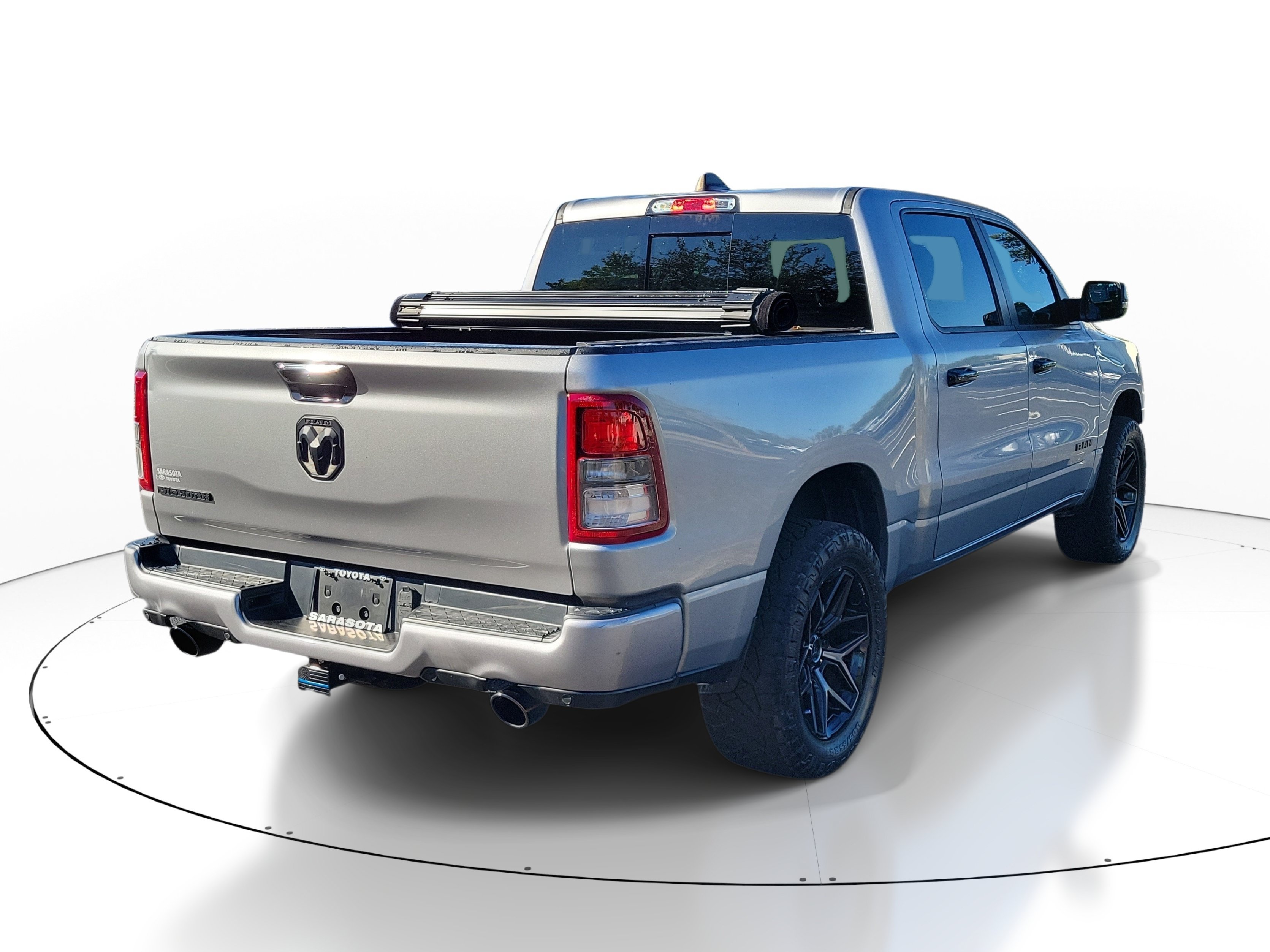 Used 2023 RAM 1500 Big Horn RWD image 6