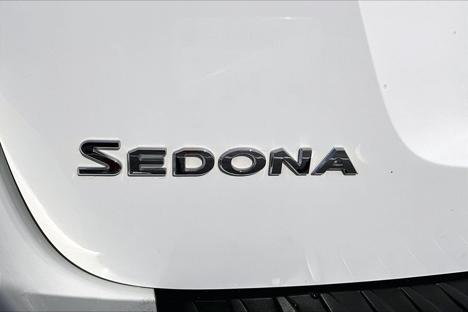 Used 2018 Kia Sedona L FWD image 32