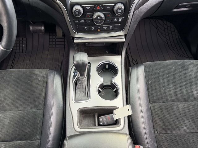 Used 2017 Jeep Grand Cherokee Altitude AWD/4WD image 19