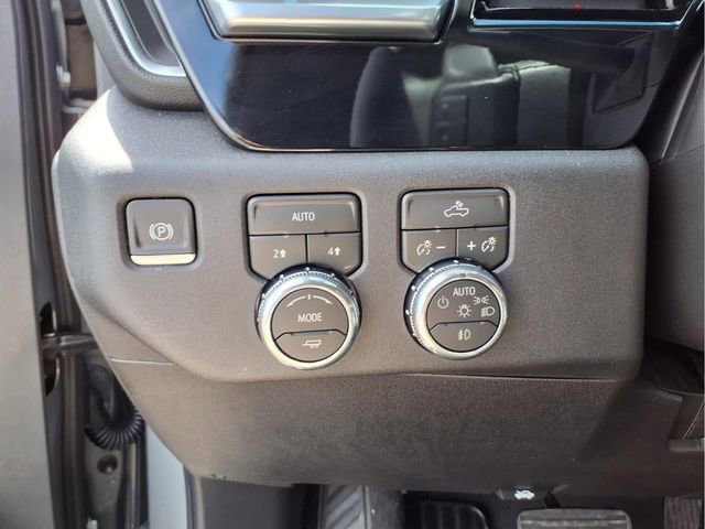 New 2026 GMC Sierra 1500 Elevation image 11