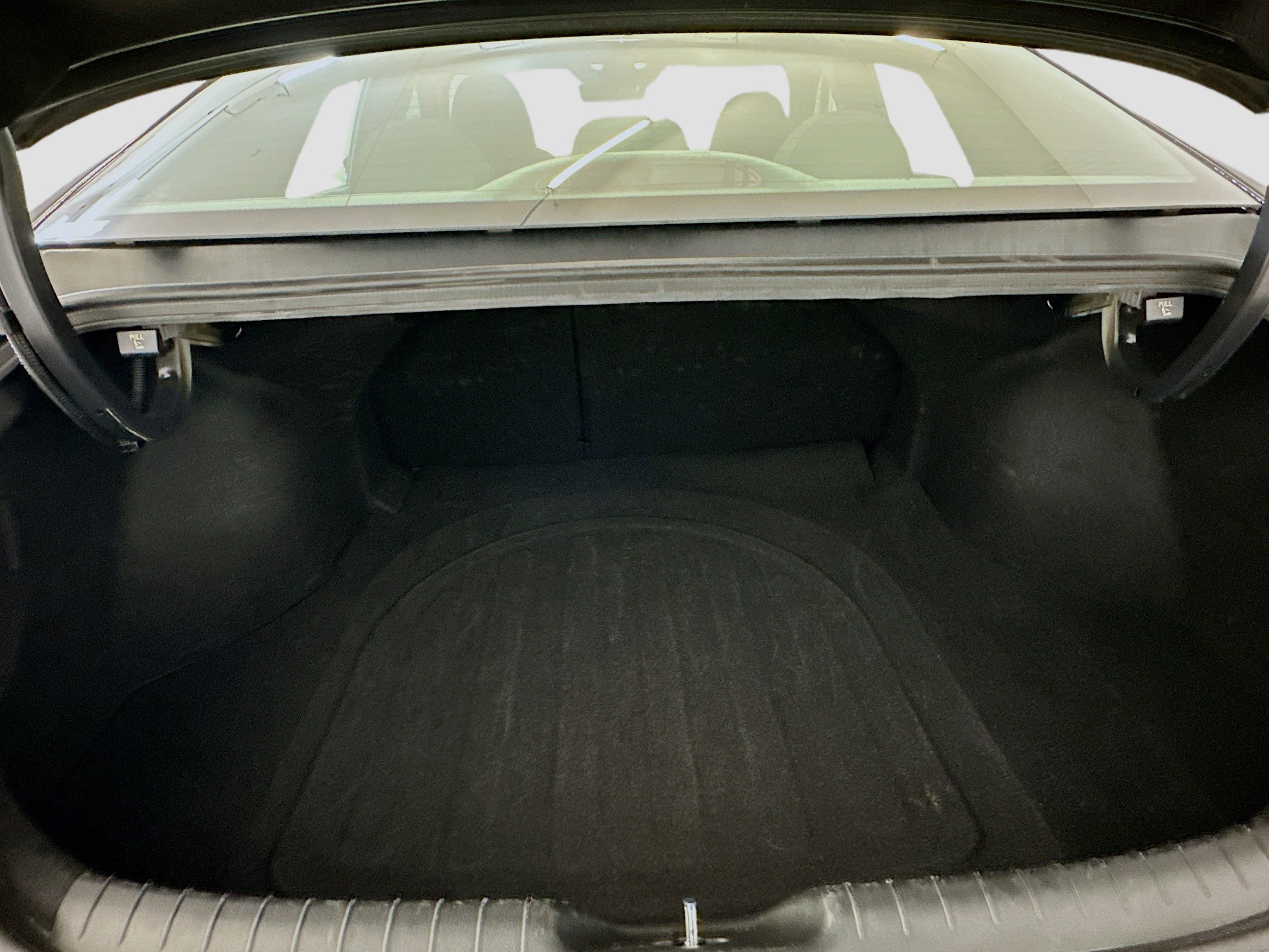 Used 2025 Hyundai Elantra SEL image 31