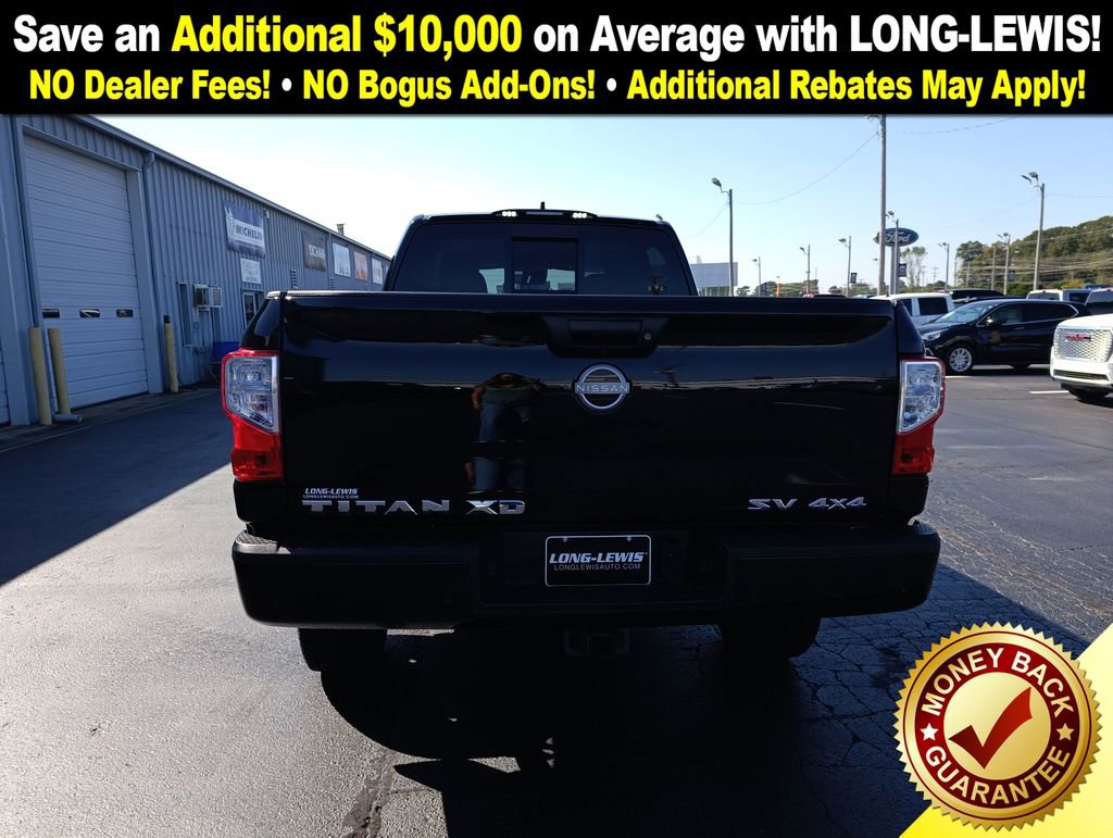 Used 2024 Nissan Titan SV w/ SV Convenience Package image 5