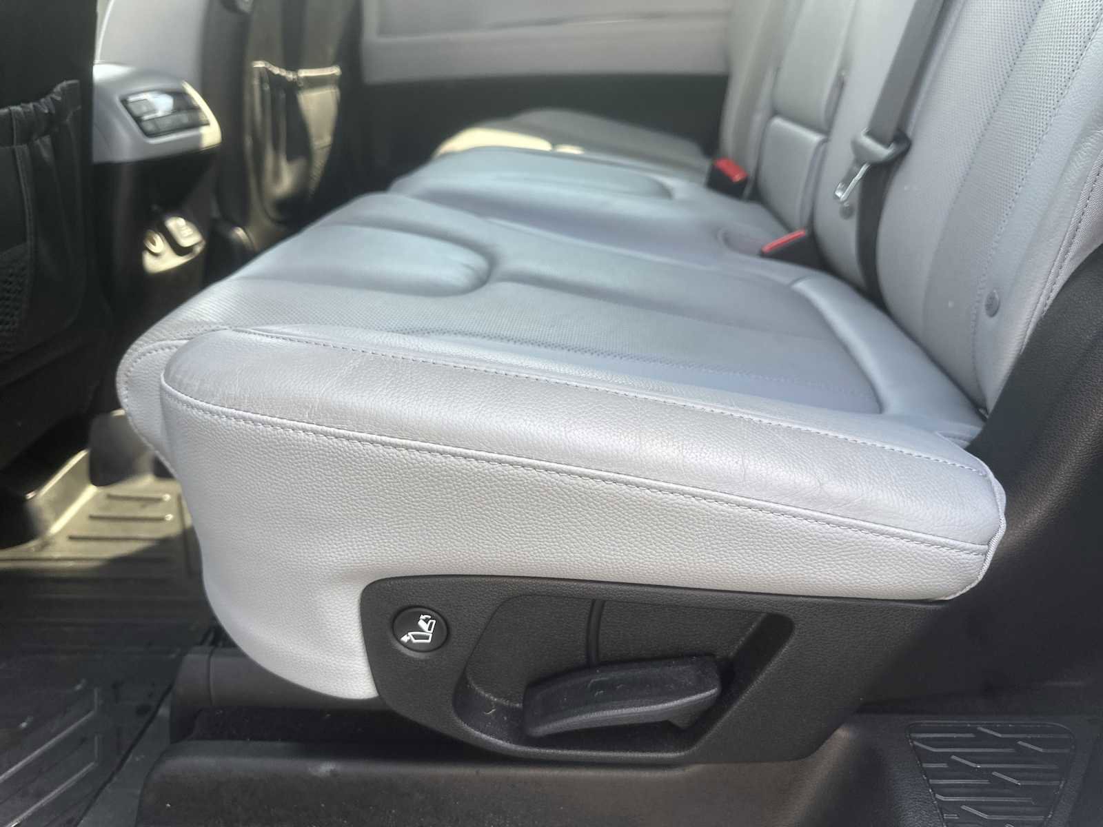 Certified 2022 Hyundai Palisade SEL w/ 8P Bench Seat Package image 29