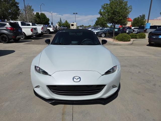 Used 2016 MAZDA MX-5 Miata Club RWD image 2