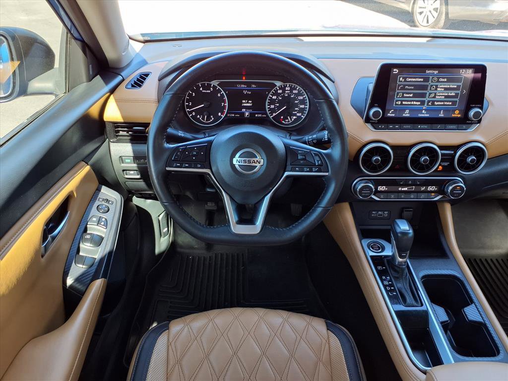 Used 2023 Nissan Sentra SV w/ SV Premium Package image 14