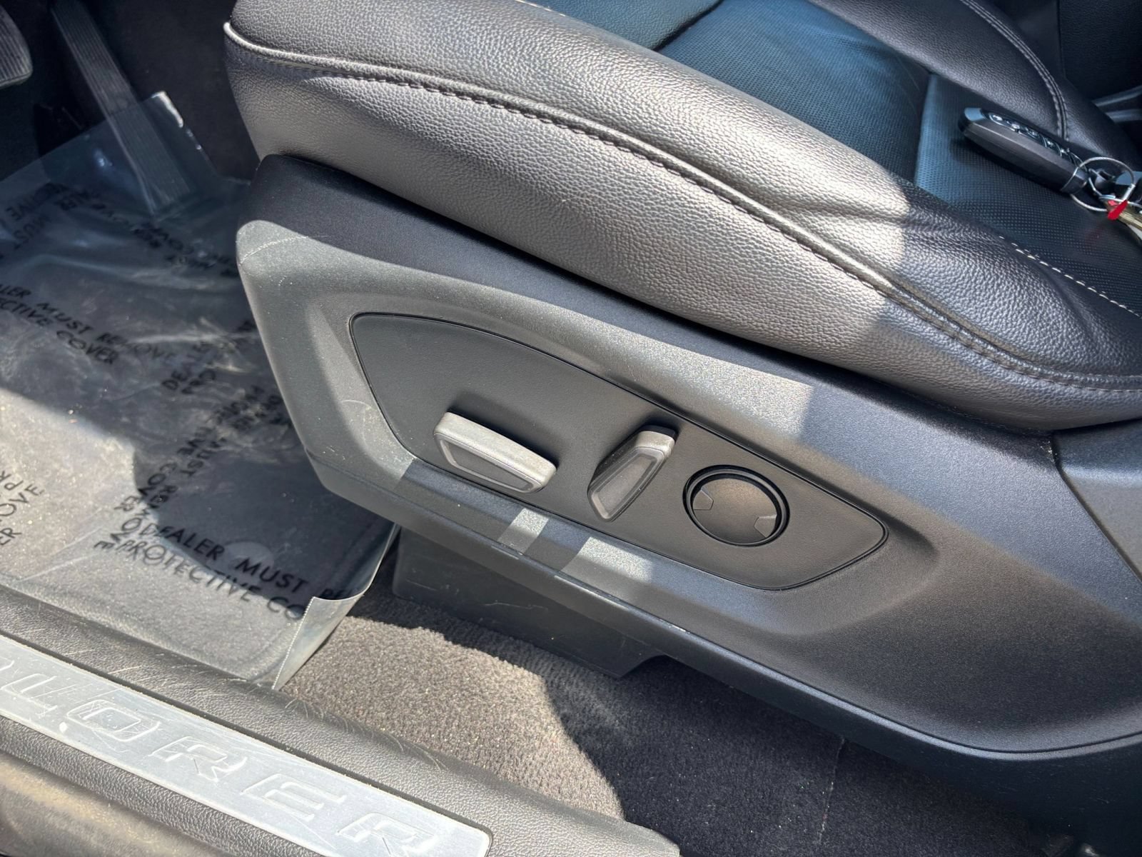 Used 2024 Ford Explorer Limited RWD image 19