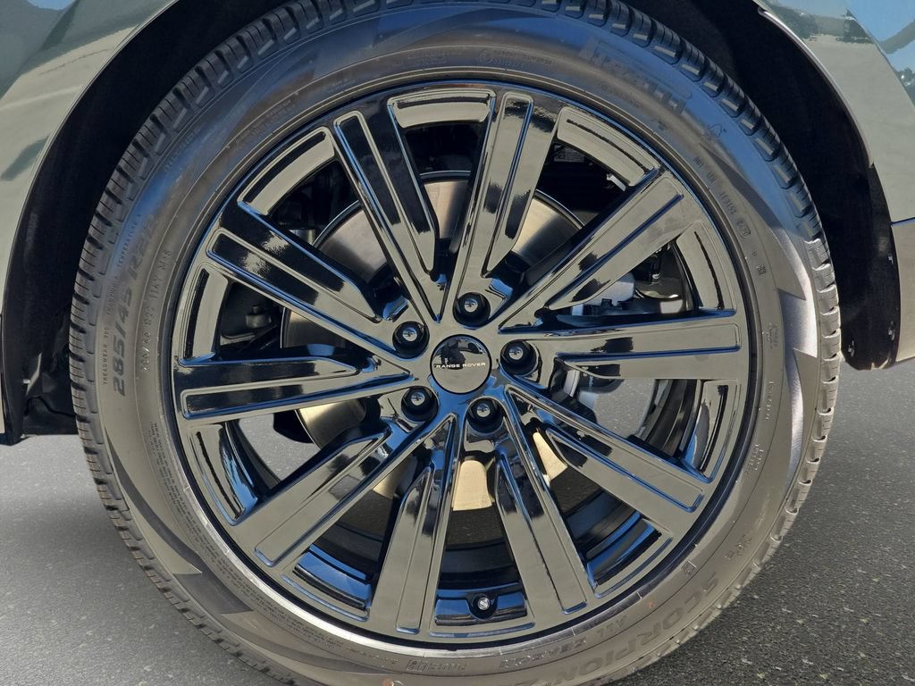 New 2026 Land Rover Range Rover SE AWD/4WD image 35