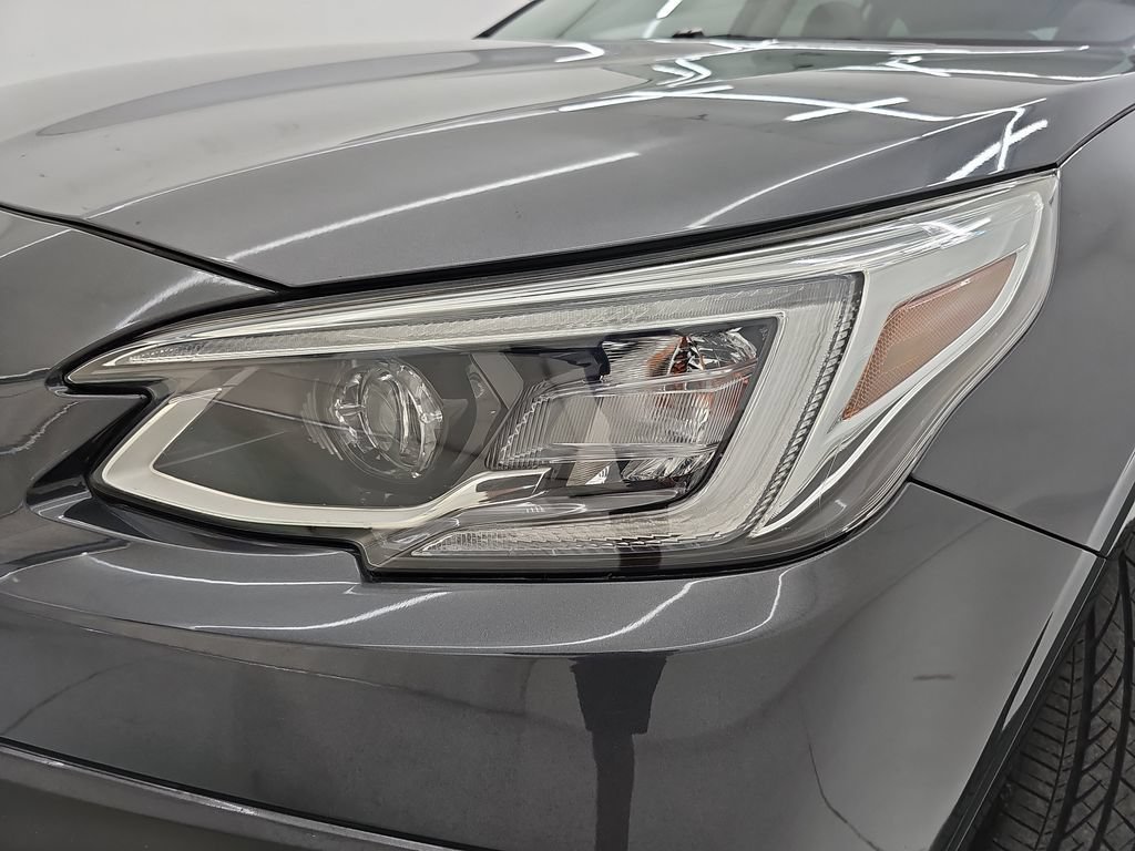 Used 2020 Subaru Outback Touring AWD/4WD image 47