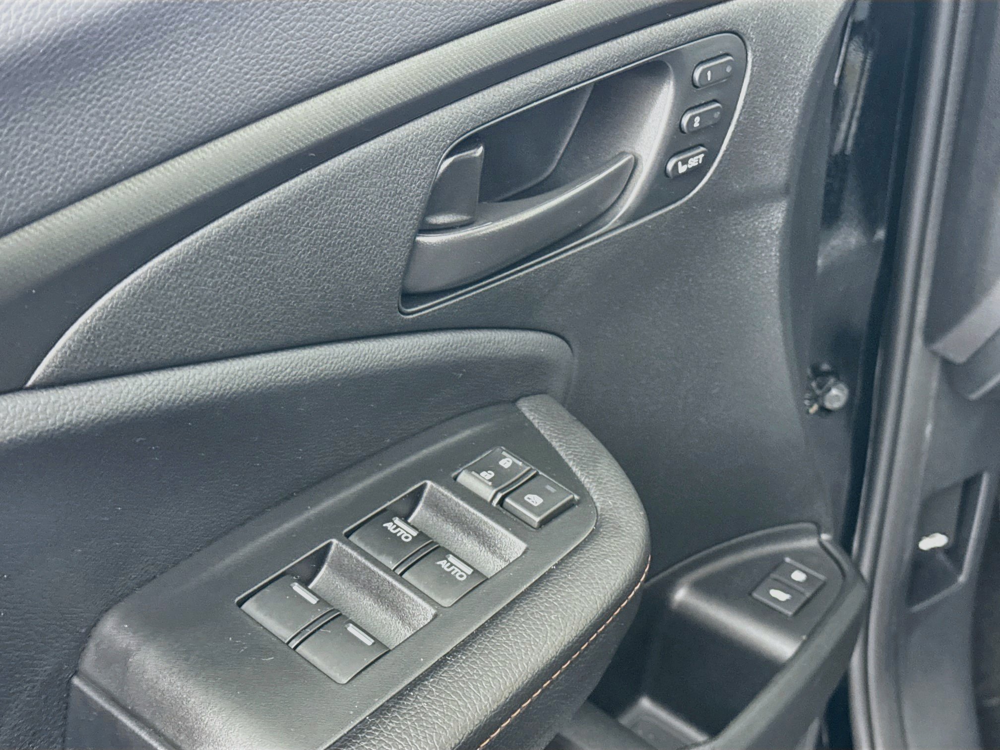 Certified 2024 Honda Passport TrailSport image 18