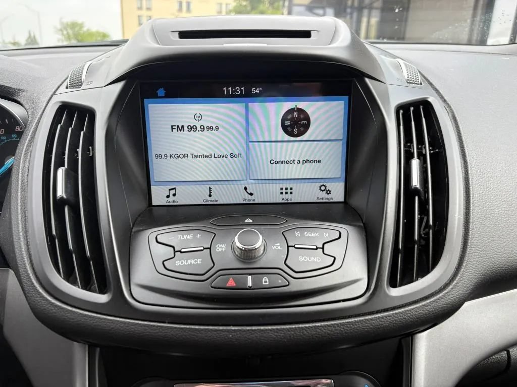 Used 2016 Ford Escape SE w/ Equipment Group 201A AWD/4WD image 12