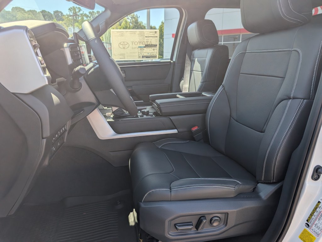 New 2026 Toyota Tundra Limited w/ Power Package AWD/4WD image 12