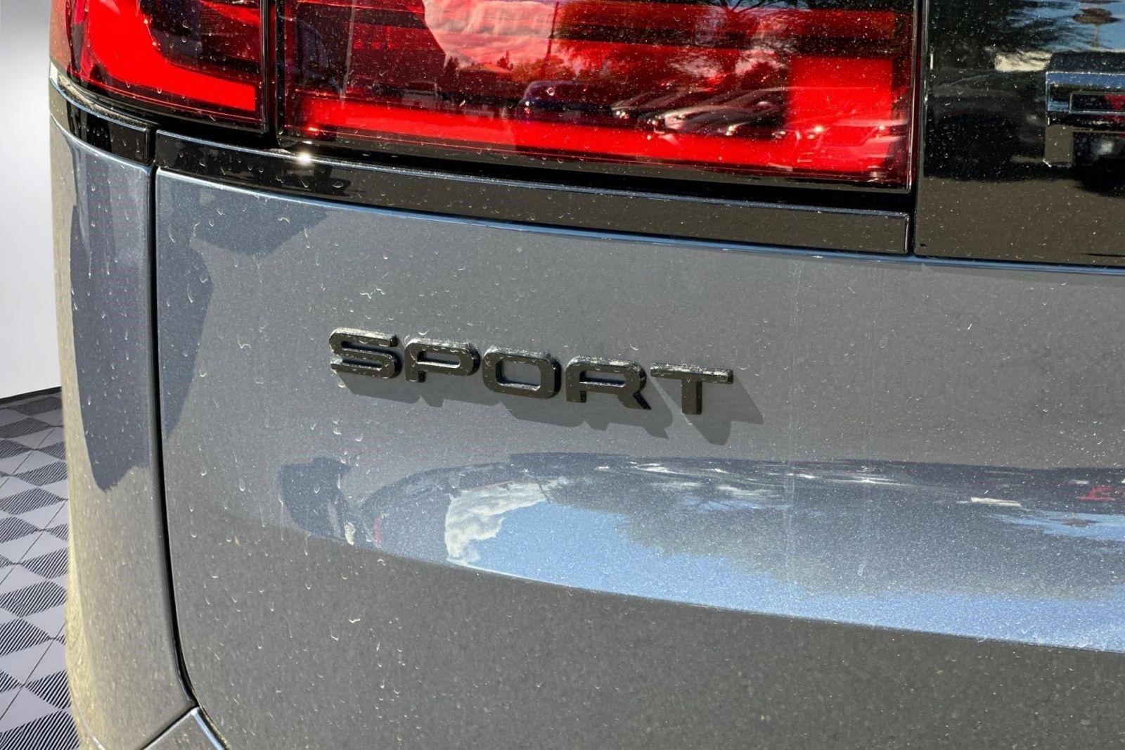 New 2026 Land Rover Range Rover Sport SE AWD/4WD image 29
