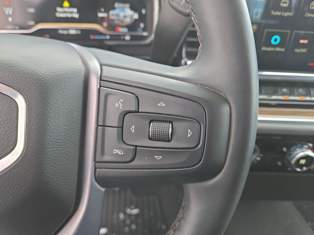 Used 2023 GMC Sierra 1500 Elevation image 18