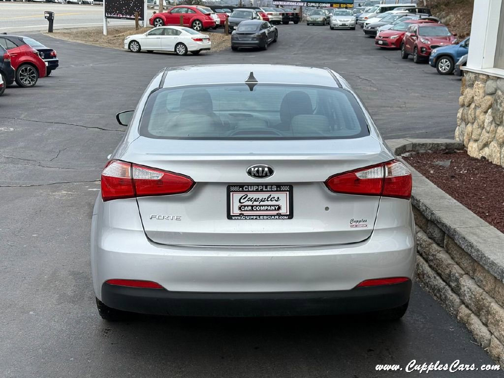 Used 2015 Kia Forte LX image 10