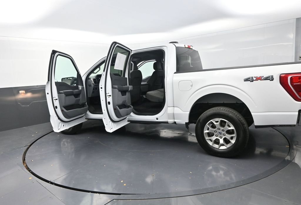 Used 2023 Ford F150 XLT image 33