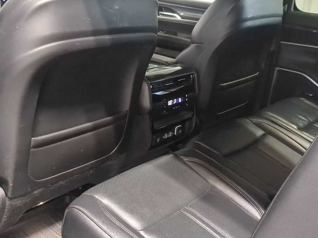 Used 2022 Jeep Wagoneer Series I w/ Convenience Group I AWD/4WD image 22