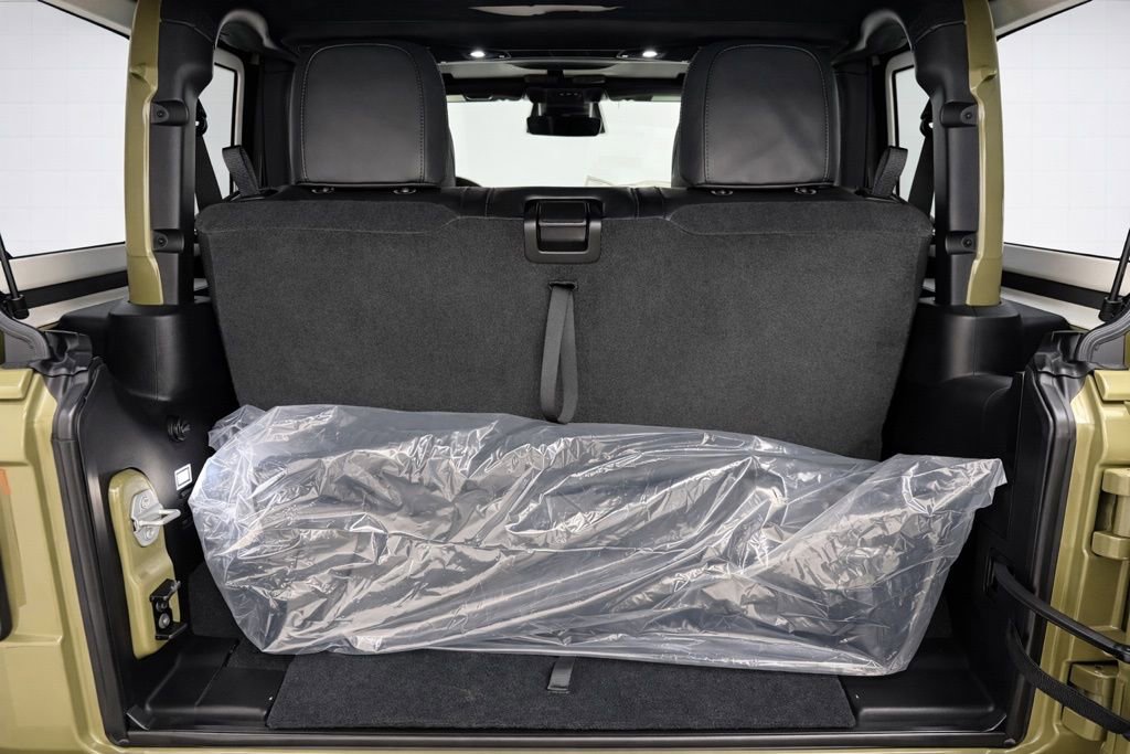 Used 2026 Jeep Wrangler Rubicon image 12