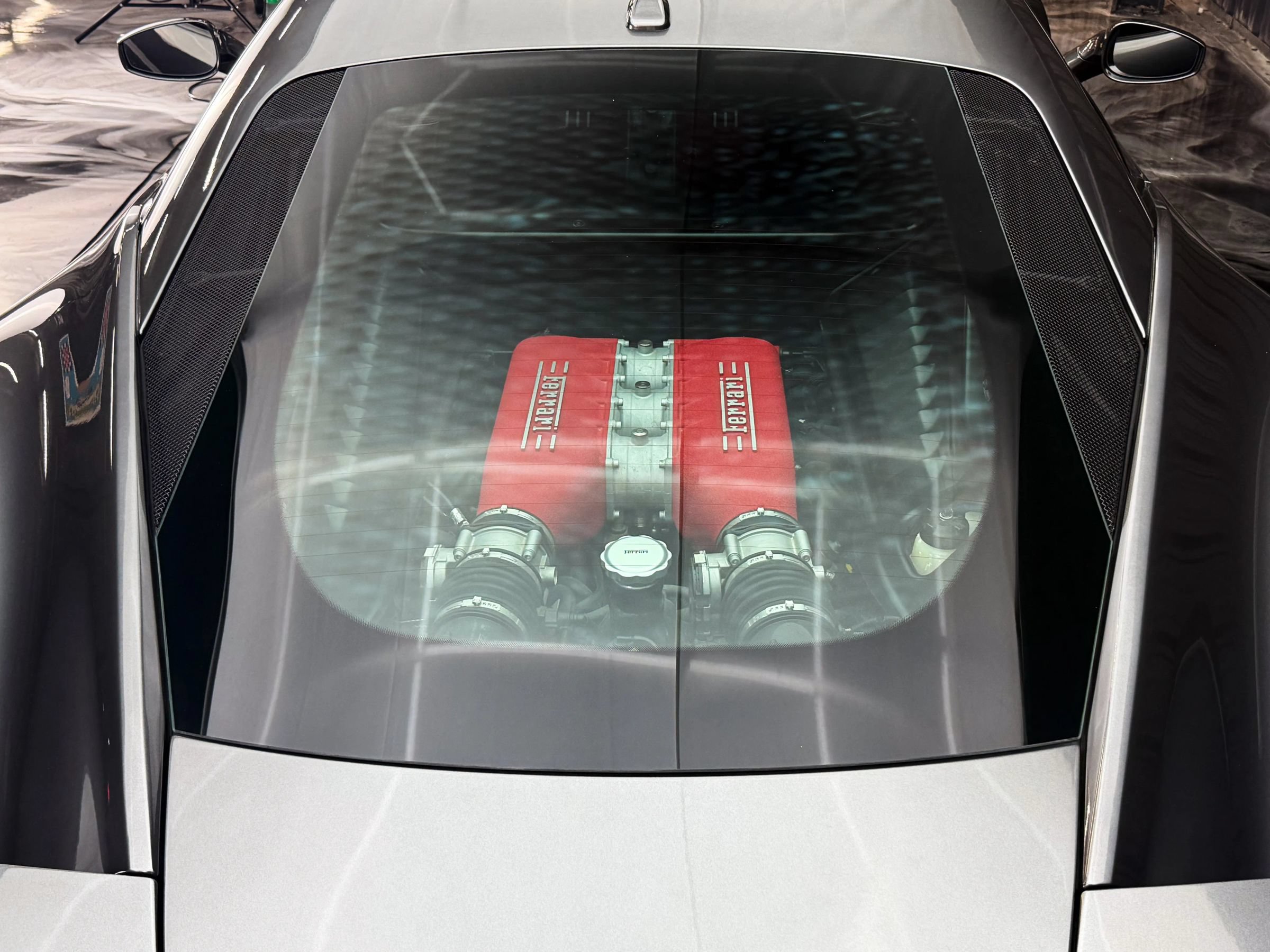 Used 2011 Ferrari 458 Italia Coupe RWD image 10