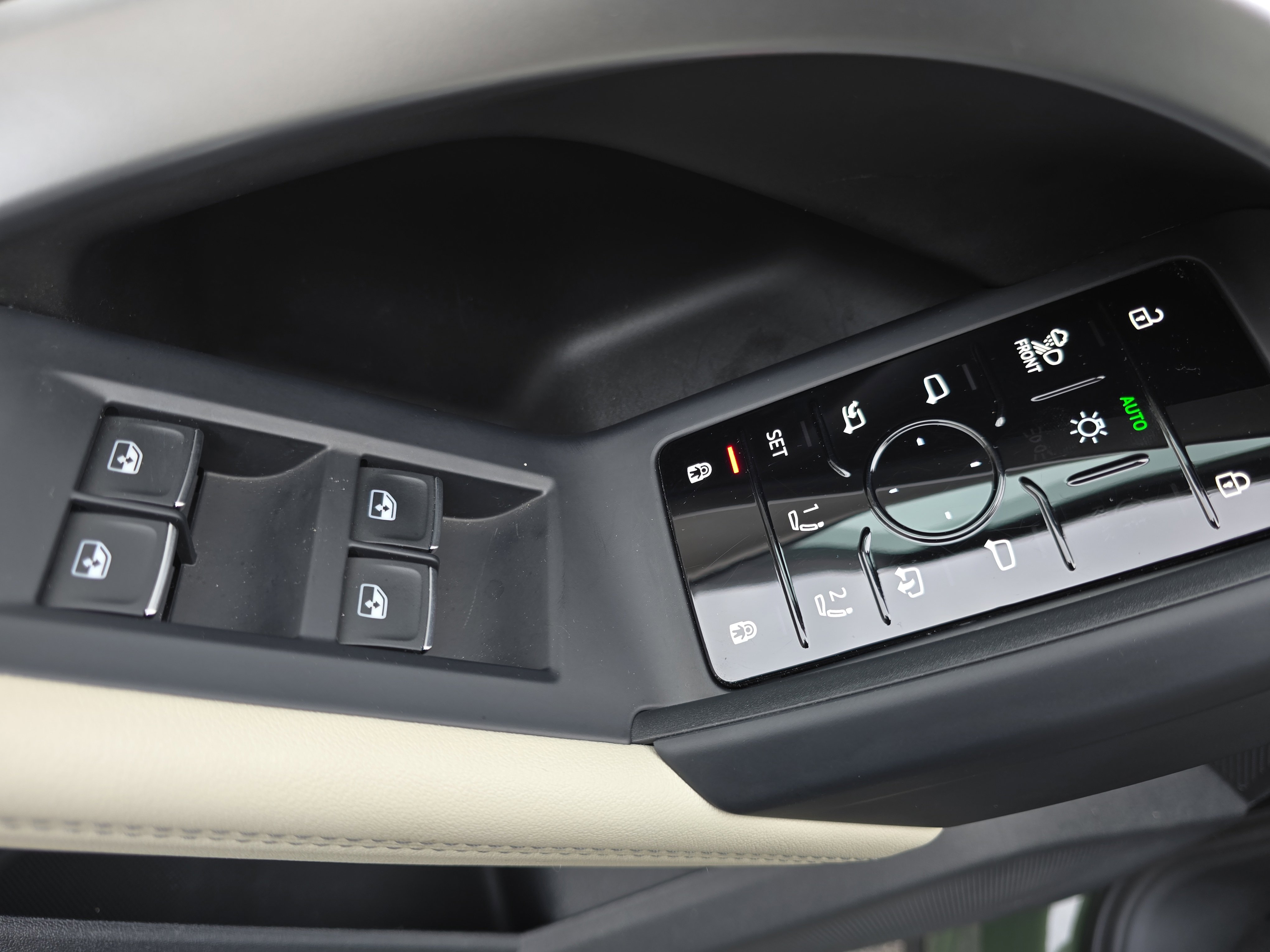 Certified 2025 Audi Q5 Prestige AWD/4WD image 27