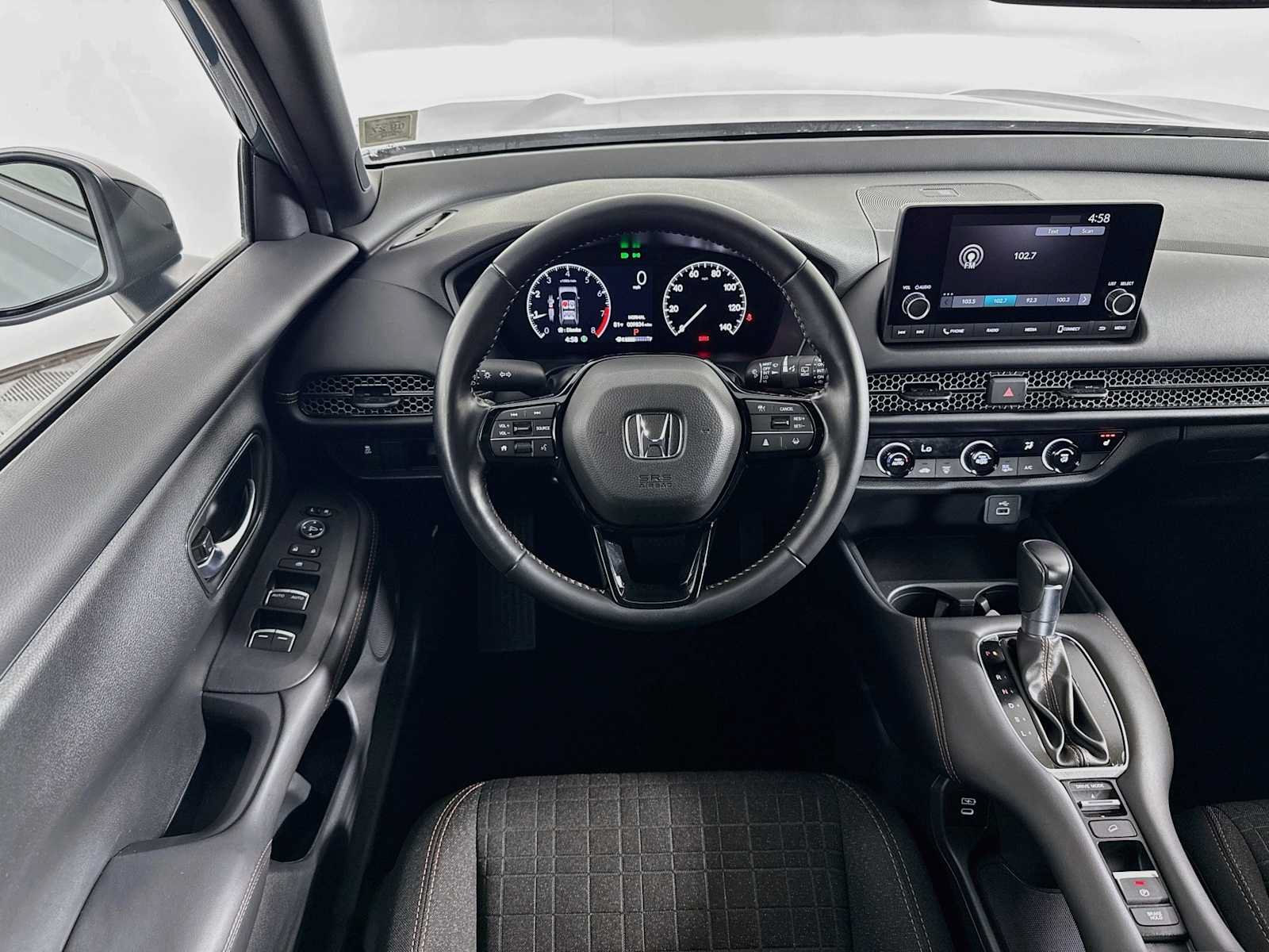 Certified 2025 Honda HR-V Sport image 17
