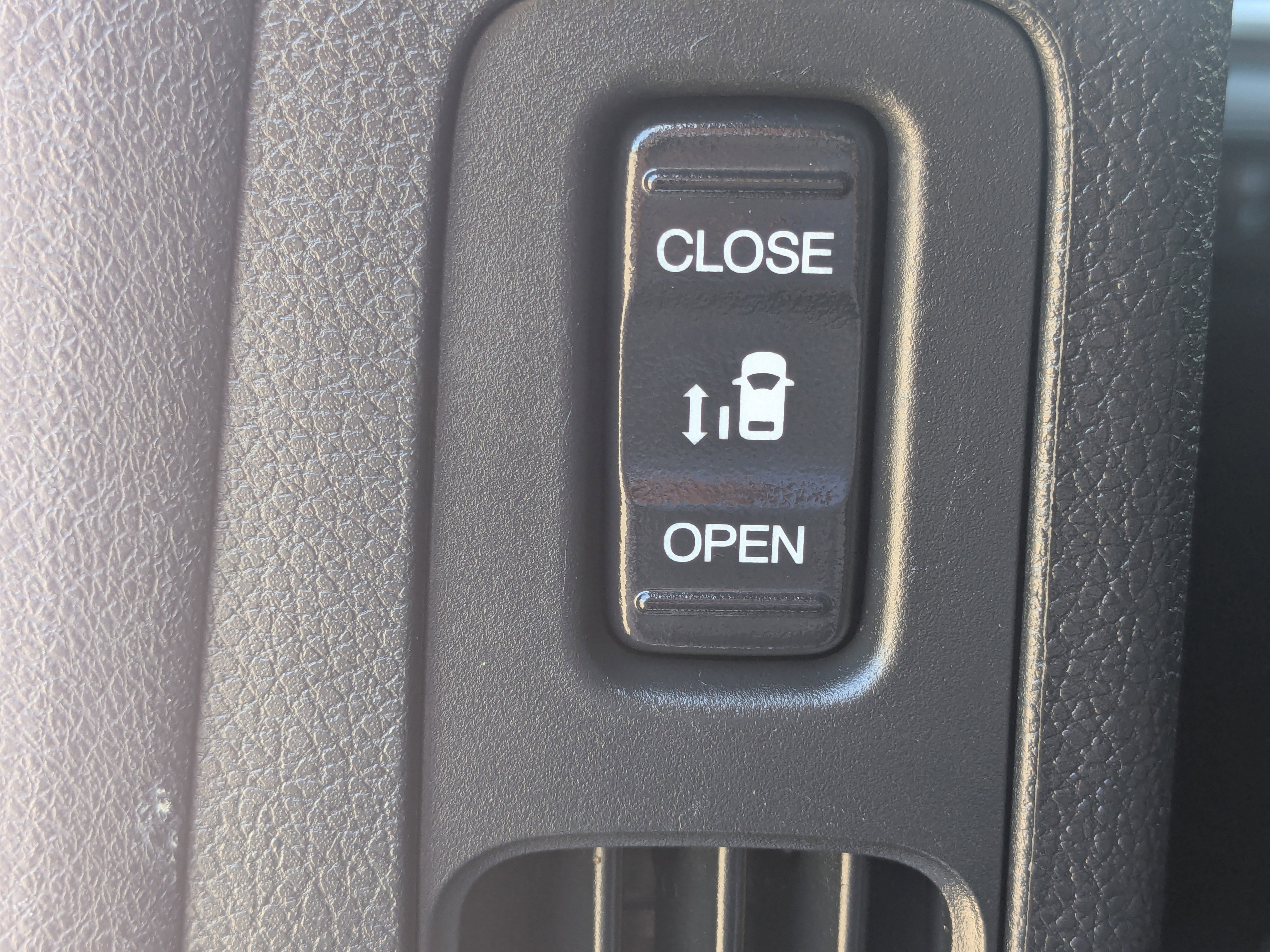 Used 2023 Honda Odyssey Sport image 22