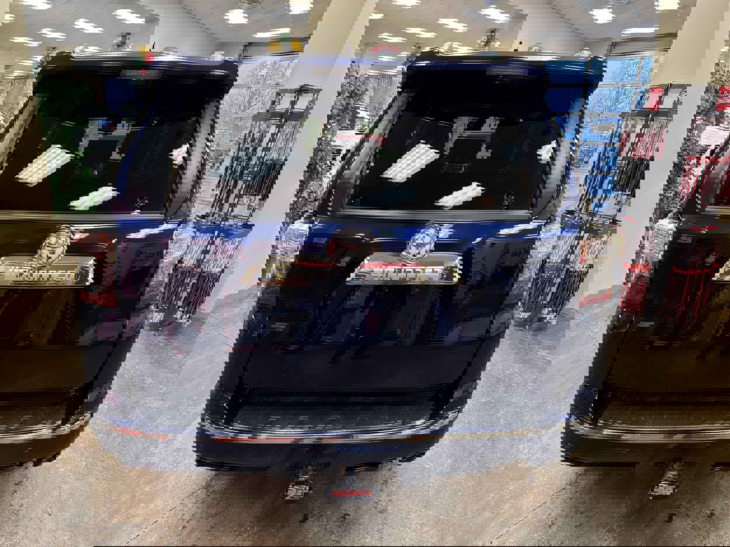 Used 2022 Toyota 4Runner Limited image 12