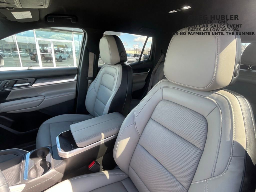 Used 2025 GMC Terrain Elevation w/ Elevation Premium Package image 23