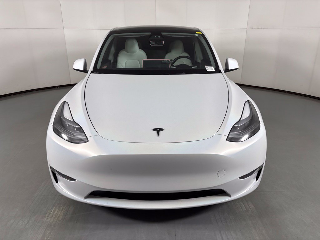 Used 2024 Tesla Model Y Performance AWD/4WD image 3