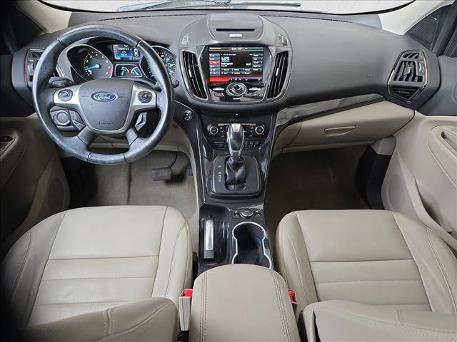 Used 2014 Ford Escape Titanium w/ Equipment Group 401A FWD image 17
