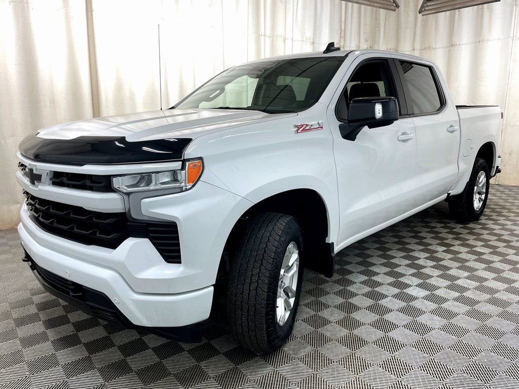 Used 2025 Chevrolet Silverado 1500 RST w/ Convenience Package II image 18