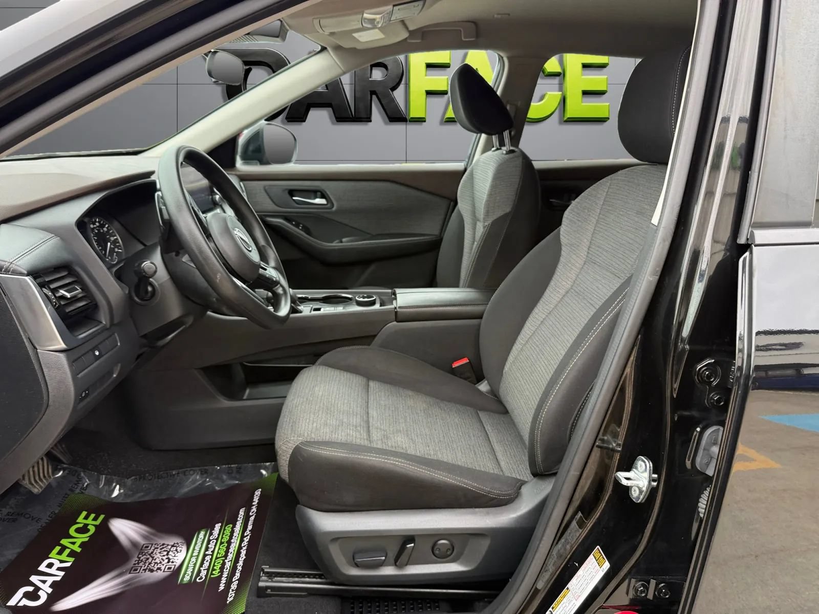 Used 2022 Nissan Rogue SV AWD/4WD image 16