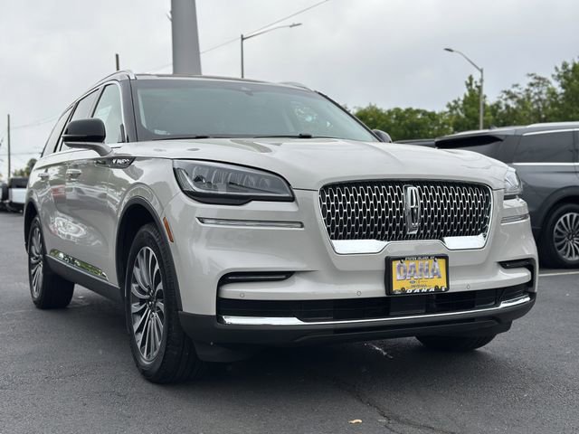 Certified 2023 Lincoln Aviator AWD w/ Premium Package image 49